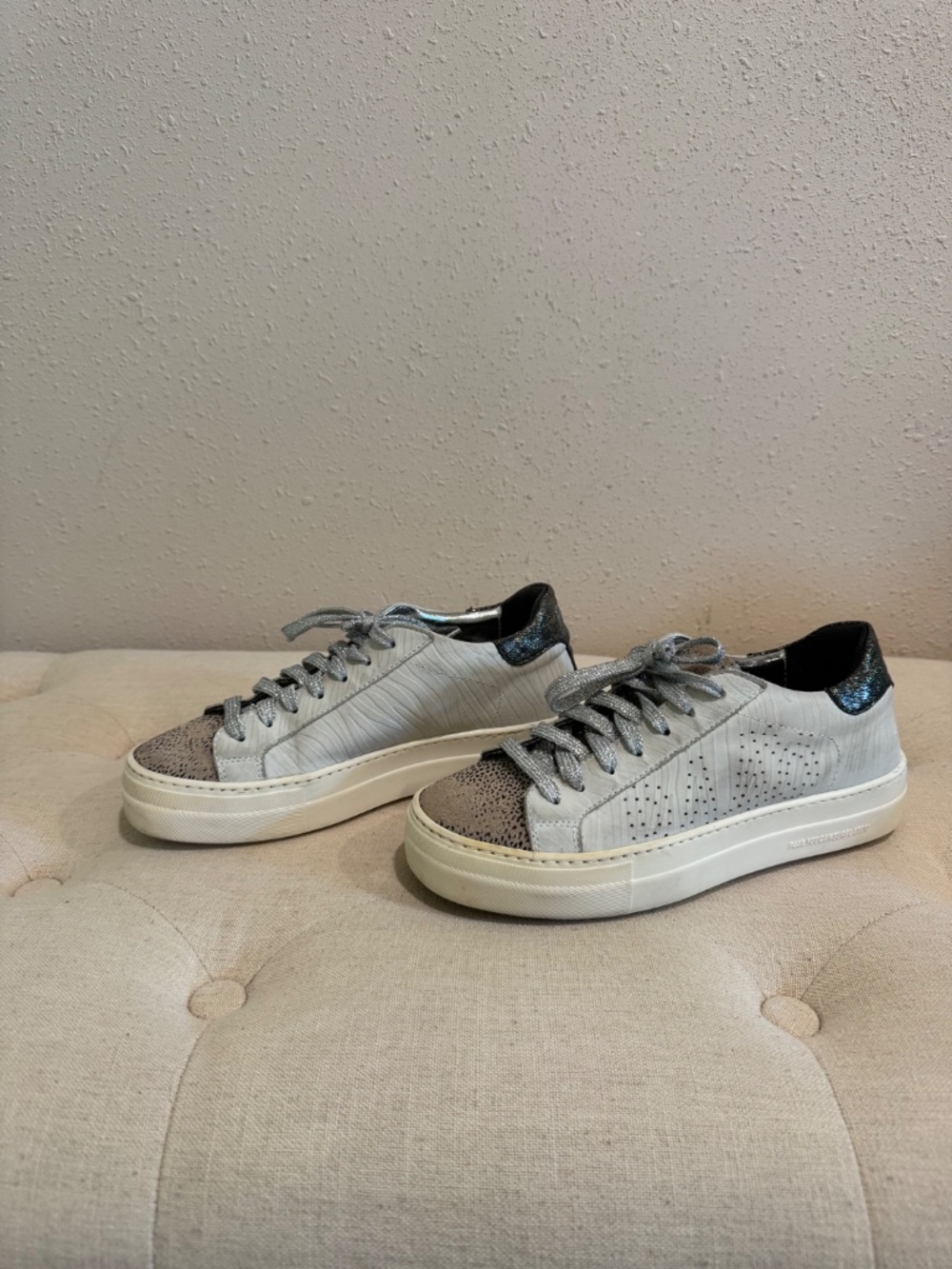 P448 Thea Platform Gray Leopard Print Sneakers 37